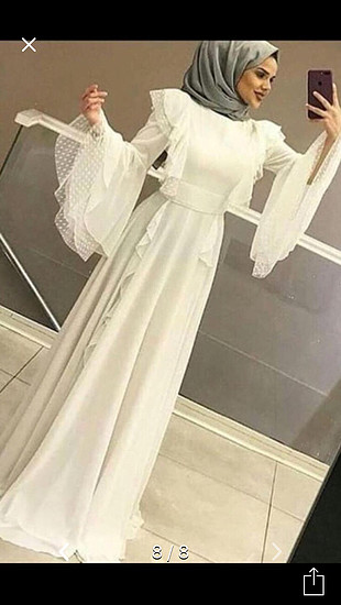 Beyaz uçuş uçuş elbise