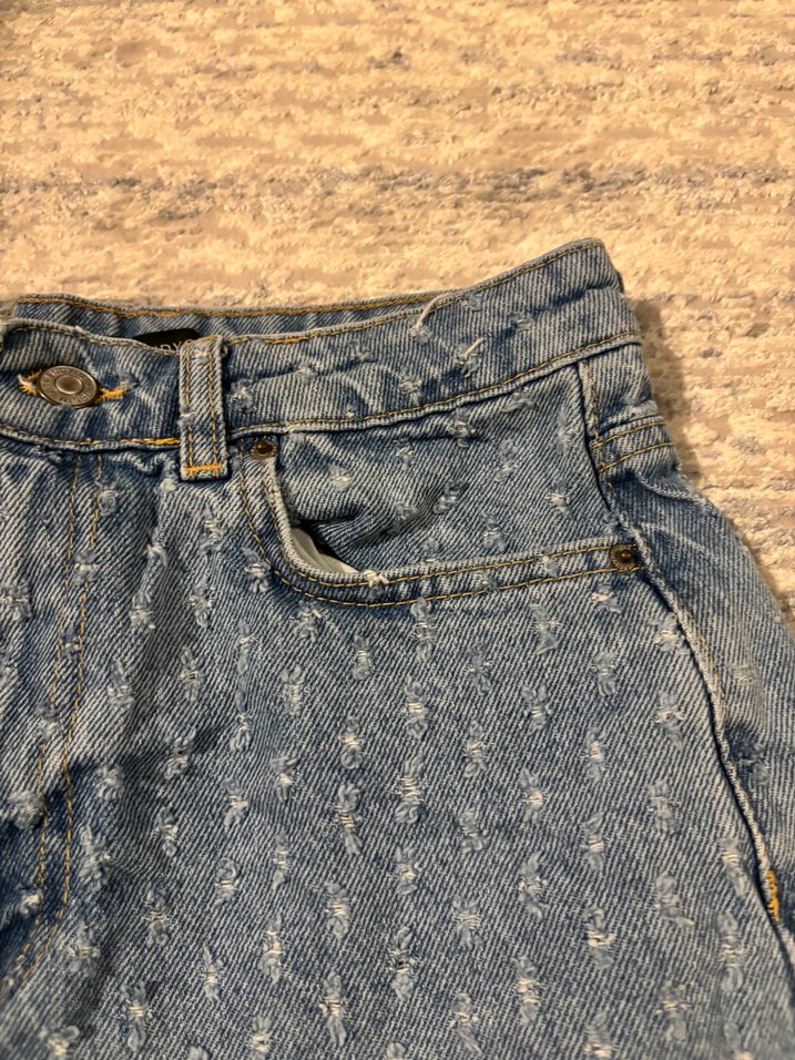 Yüksek Bel Mavi Denim Şort — görsel 3/6