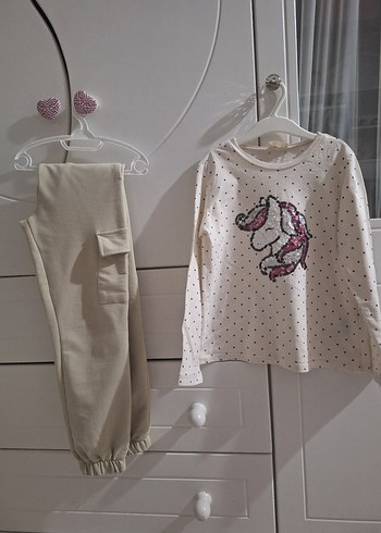 Kız Çocuk Beyaz Mickey's Baskılı Sweatshirt - Görsel 4