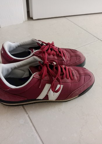 New Balance ürünü