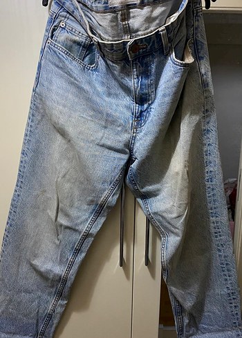 Bershka Acik Mavi Rahat Kesim Denim Jean