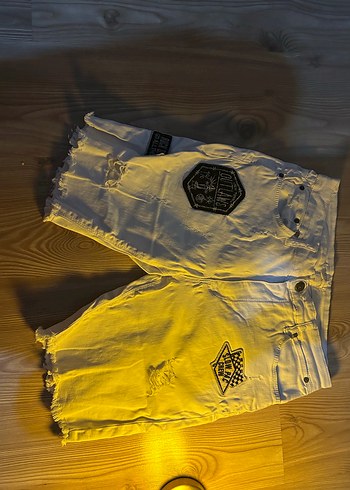 Koton Rahat Ve Sik Beyaz Denim Sort