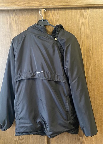 Nike Siyah Cift Tarafli Mont
