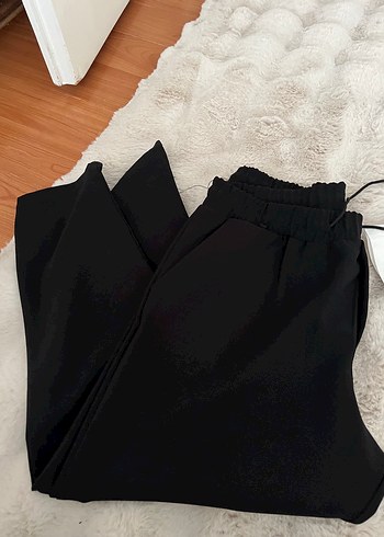 Diğer Siyah Rahat Ve Sik Pantolon