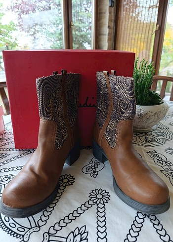 Pierre Cardin Western Tarzi Kahverengi Deri Bot
