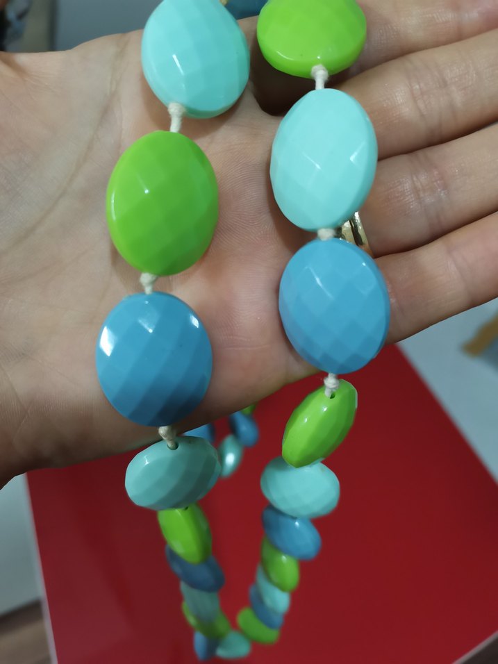 Uzun Renkli Boncuklu Kadın Kolye - Görsel 2