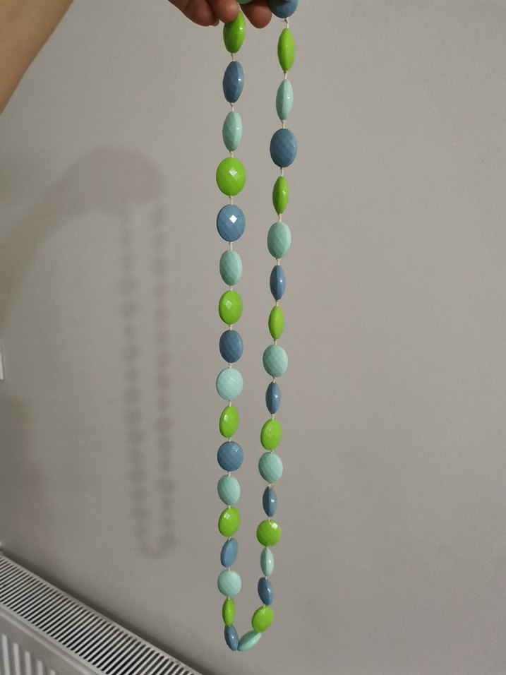 Uzun Renkli Boncuklu Kadın Kolye - Görsel 3