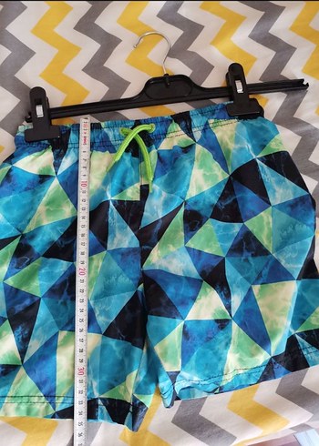 Erkek Çocuk Renkli Pilili Bağcıklı Şort - Görsel 6