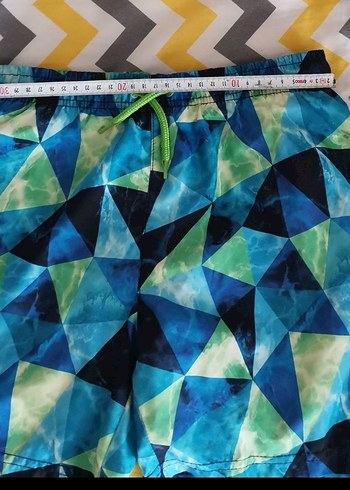 Erkek Çocuk Renkli Pilili Bağcıklı Şort - Görsel 5