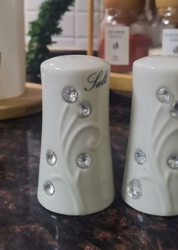 Beyaz Parlak Tuz ve Karabiberlik Seti - Görsel 2