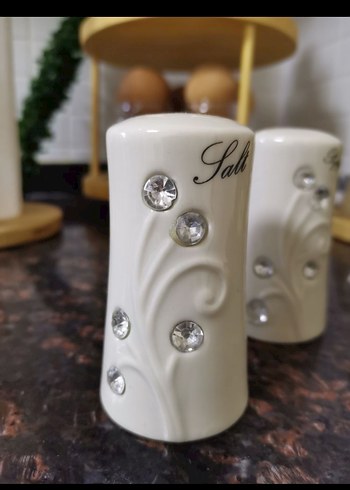 Beyaz Parlak Tuz ve Karabiberlik Seti - Görsel 3