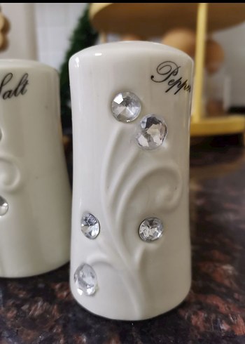 Beyaz Parlak Tuz ve Karabiberlik Seti - Görsel 4