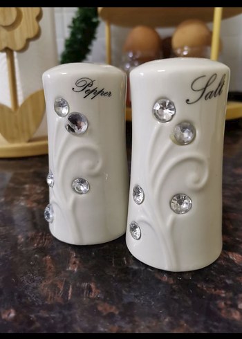 Beyaz Parlak Tuz ve Karabiberlik Seti - Görsel 5