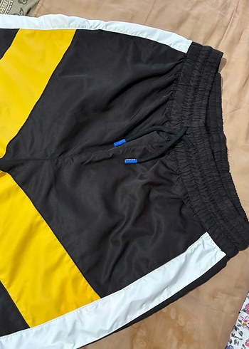 Quiksilver ürünü