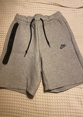 Nike Tech Sort Gri