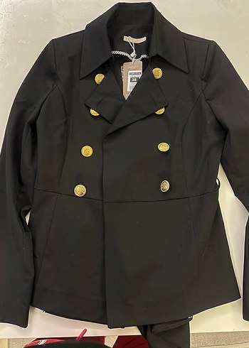 Zara Sirt Dantel Detayli Blazer