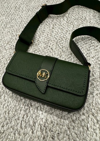 Michael Kors Sik Ve Pratik Koyu Yesil Capraz Canta Michael Kors