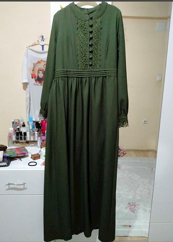 Abiye Haki Yesil Dantel Detayli Uzun Elbise