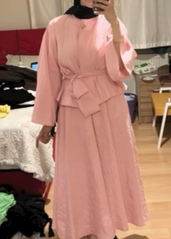 Diğer Pastel Pembe Uzun Elbise Siklik Ve Rahatlik Bir Arada