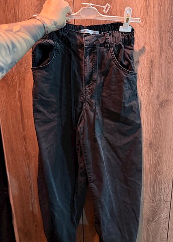 Bershka Rahat Ve Sik Siyah Kargo Pantolon
