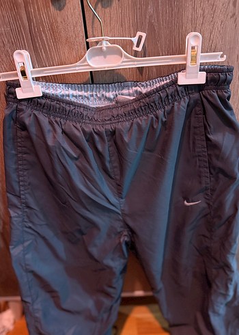 Nike Siyah Esofman Rahat Ve Hafif Tasarim