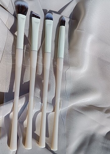 4lü Makyaj Fırcası - Görsel 9