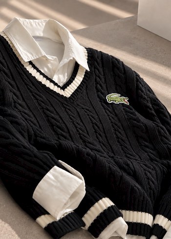 Lacoste Siyah V Yaka Triko Kazak Siklik Ve Rahatlik Bir Arada