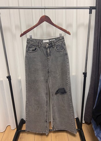 Bershka Koyu Gri Yikamali Genis Paca Jean