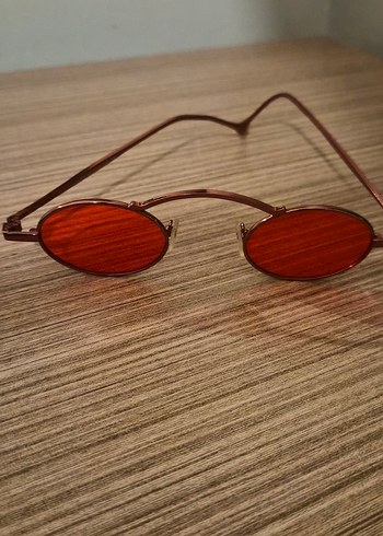 Diğer Retro Kahverengi Oval Gunes Gozlugu