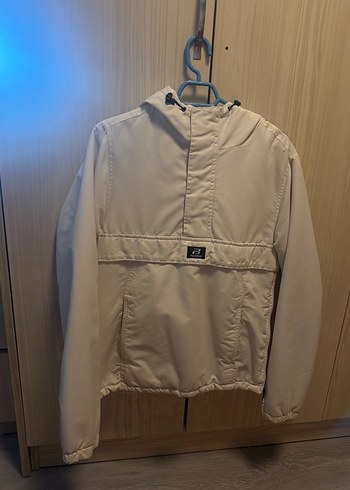 Pull and Bear Pull Bear Ruzgarlik Mont