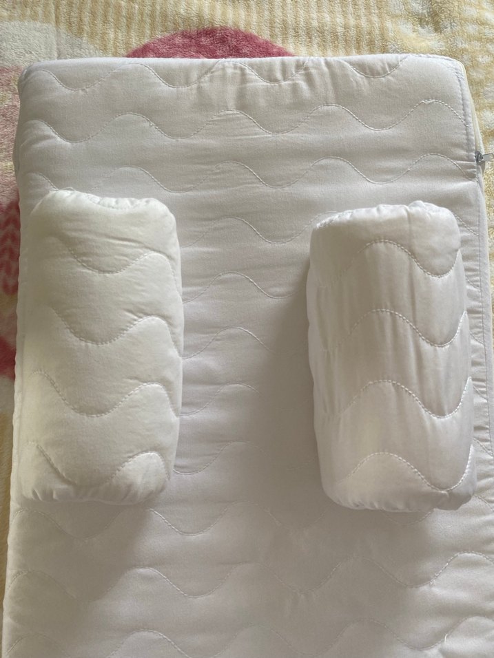 Beyaz Bebek reflü Uyku Minderi ve Destek Yastıkları - Görsel 3