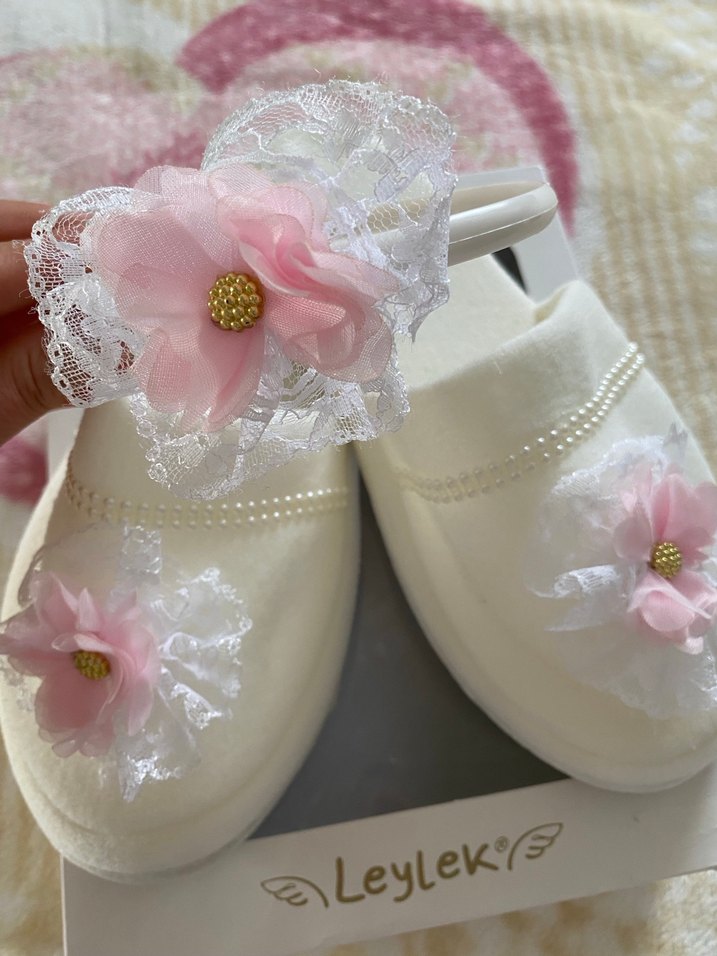 Leylek Beyaz Dantelli Pembe Çiçekli Lohusa Terliği - Görsel 2
