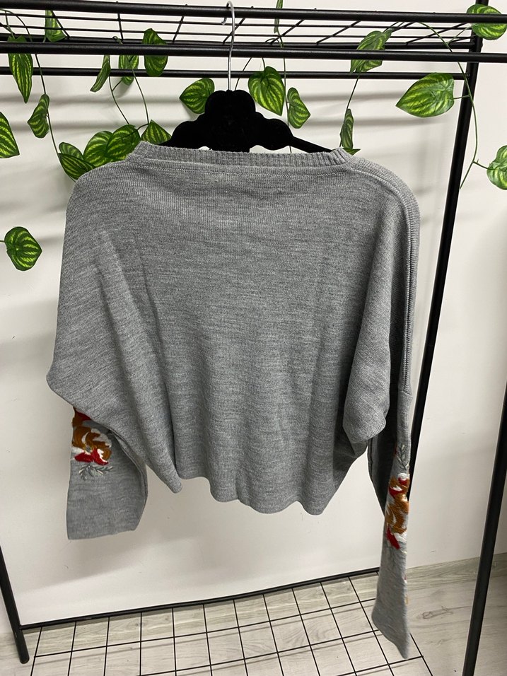Nakışlı Gri Kadın Triko Kazak - Görsel 3