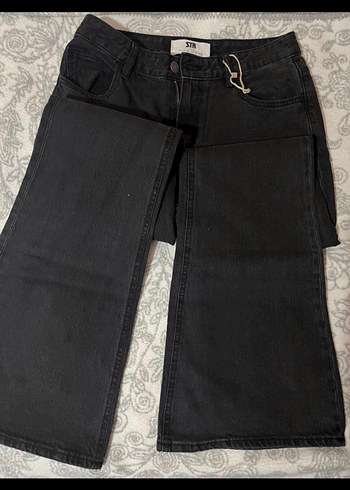 Stradivarius Siyah Denim İspanyol Paca Pantolon