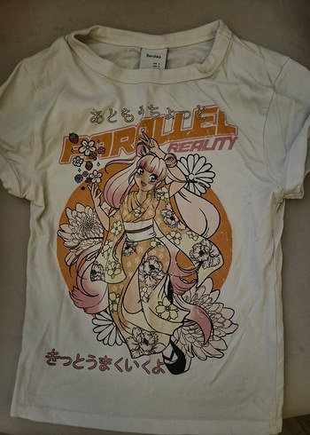 Bershka Anime Baskili Ekru Bisiklet Yaka Tisort