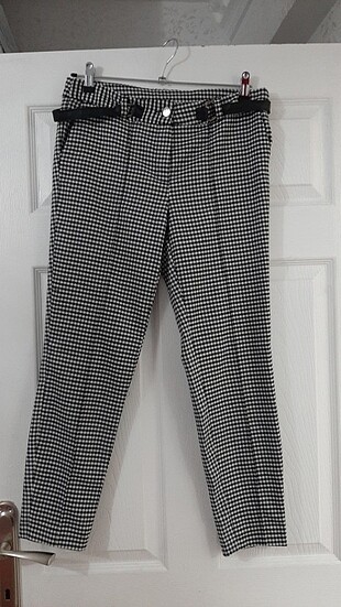 Kareli siyah beyaz bilekte pantolon