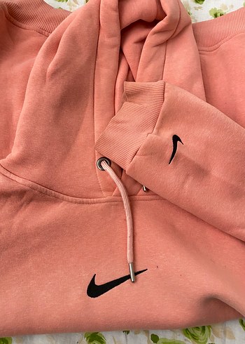 Nike Pudra Pembe Kapusonlu Sweatshirt