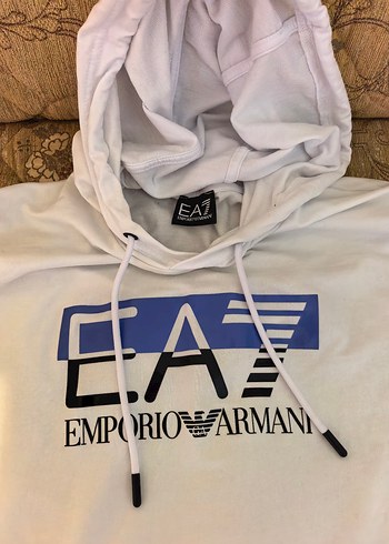 Emporio Armani ürünü