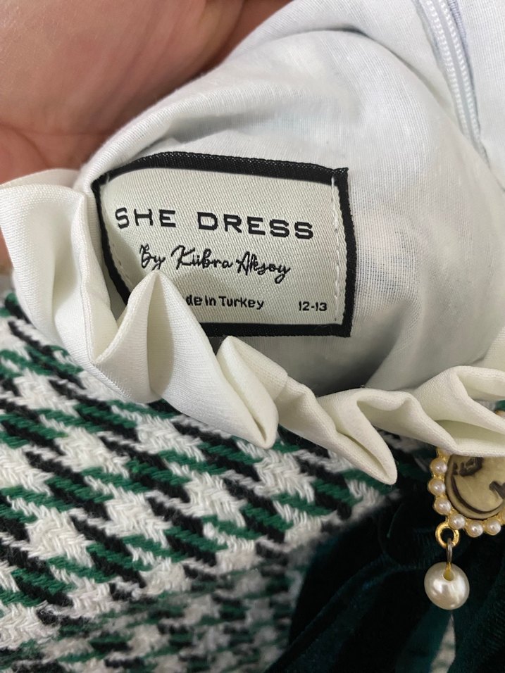 Uzun Kollu Pötikareli Kız Elbisesi - Görsel 3