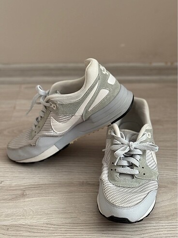 39 Beden Nike spor ayakkabı