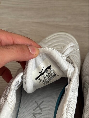 39 Beden beyaz Renk Nike air max