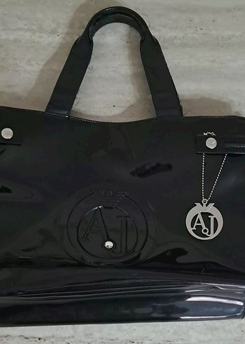 Armani Jeans Sik Siyah Patent Deri El Cantasi