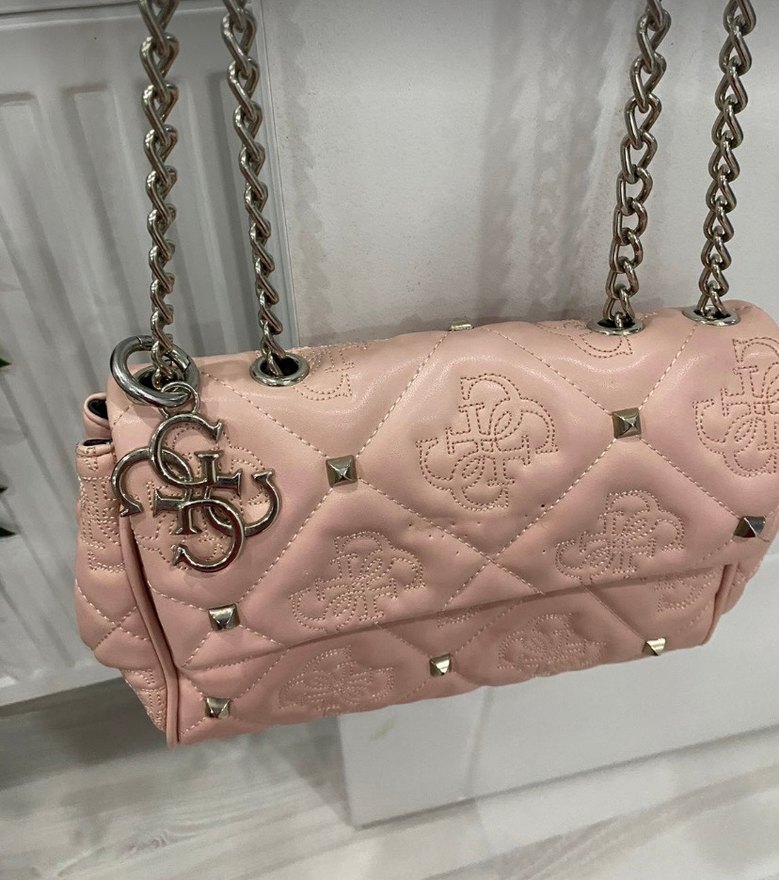 Pembe Kapitone Zincirli Omuz Çantası — görsel 2/5