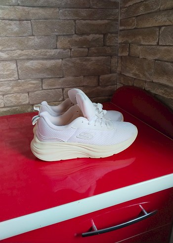 Skechers Kadin Beyaz Spor Ayakkabi