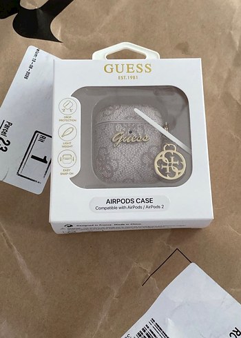 Guess Airpods Kutusu Siklik Ve Koruma Bir Arada