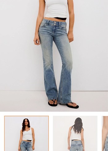 Bershka Bootcut Jean