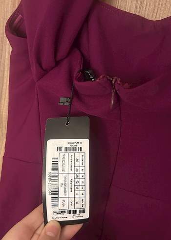 Carmen Yaka Mürdüm Mezuniyet Elbisesi - Görsel 4