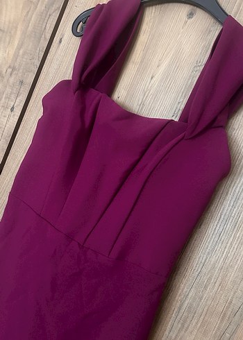 Carmen Yaka Mürdüm Mezuniyet Elbisesi - Görsel 2