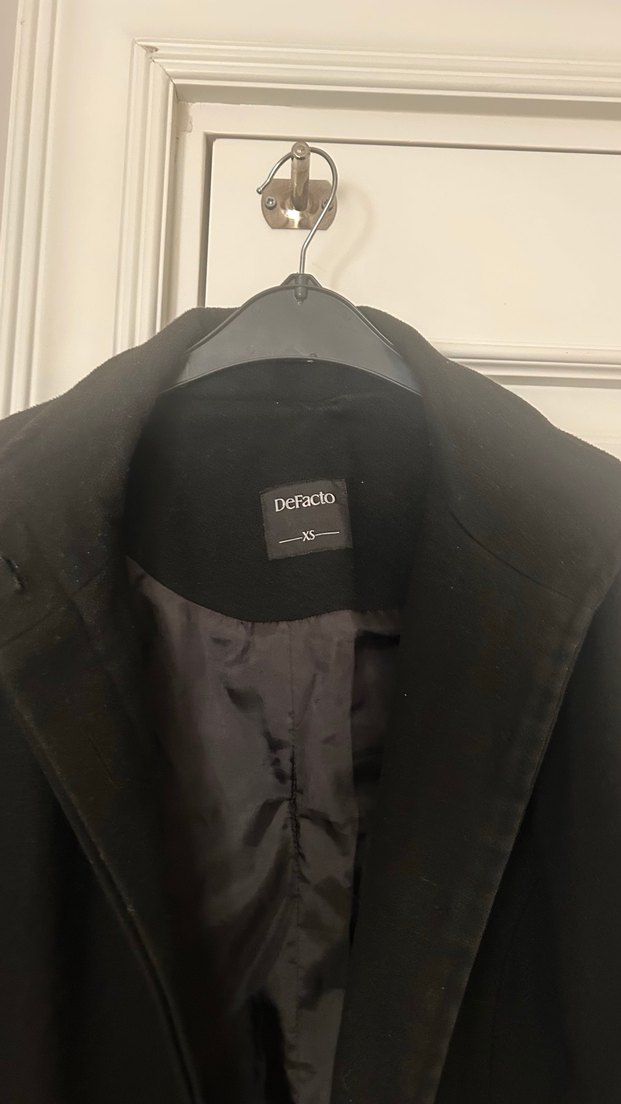 DeFacto Siyah Düğmeli Kadın Kaban - Görsel 3