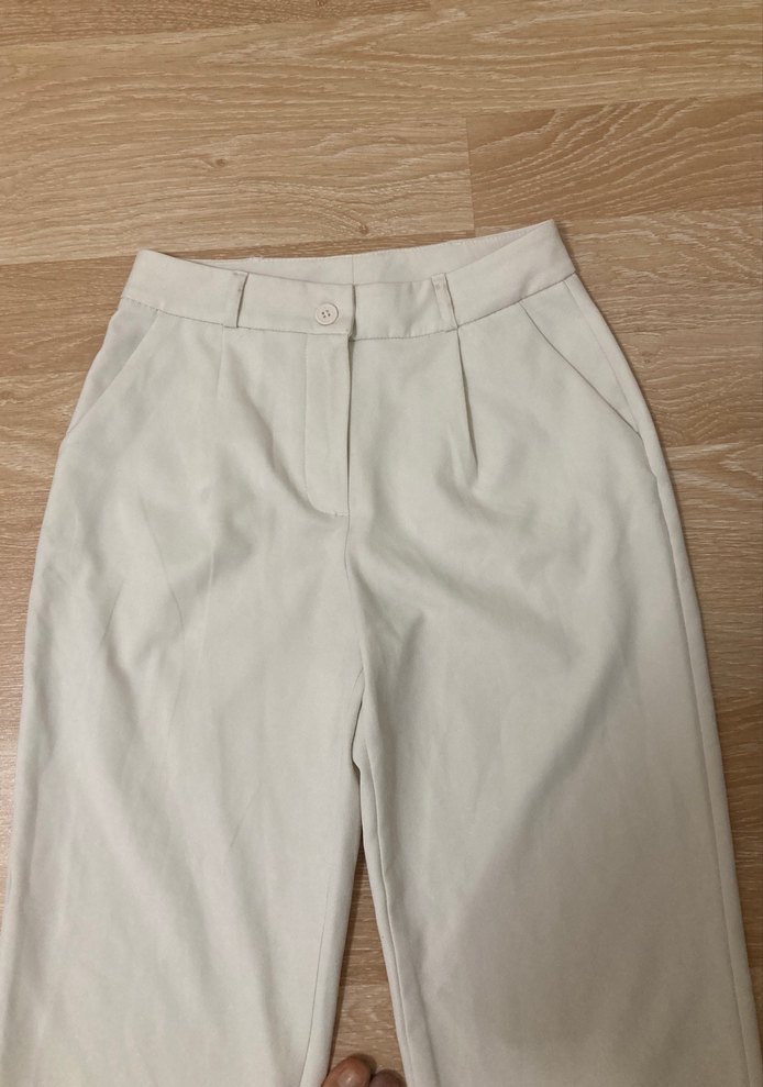 Ekru Yüksek Bel Düz Paça Pantolon — görsel 4/6